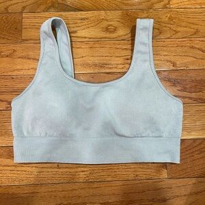 workout top